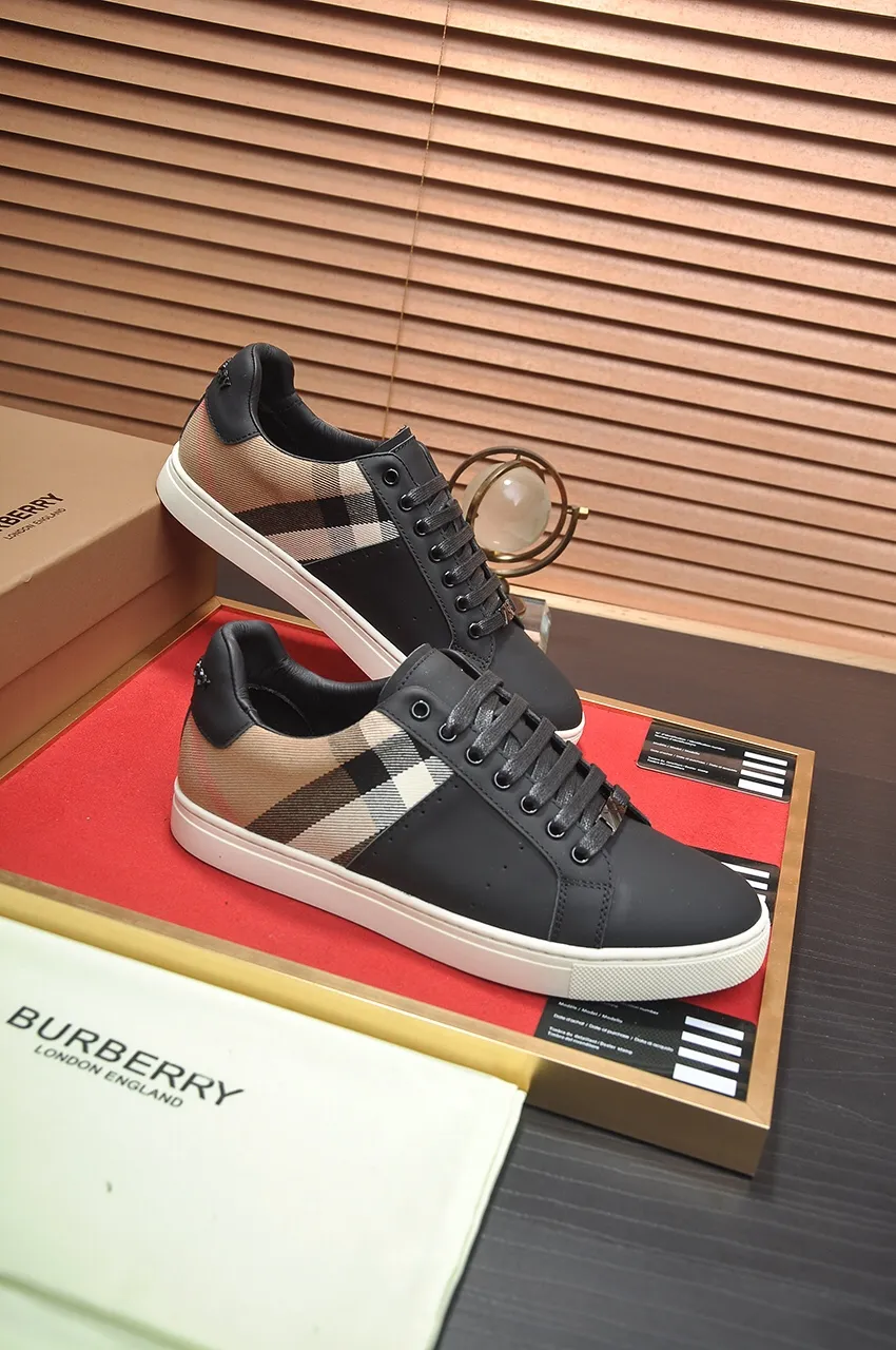 Men's shoes💰480💶[Burberry] (cowhide lining) classic low-top sneakers｜Imported cowhide with classic plaid fabric｜Cow leather lining｜Original outsole｜Fine workmanship and comfortable to wear Size: 38-44 (customized at 45)